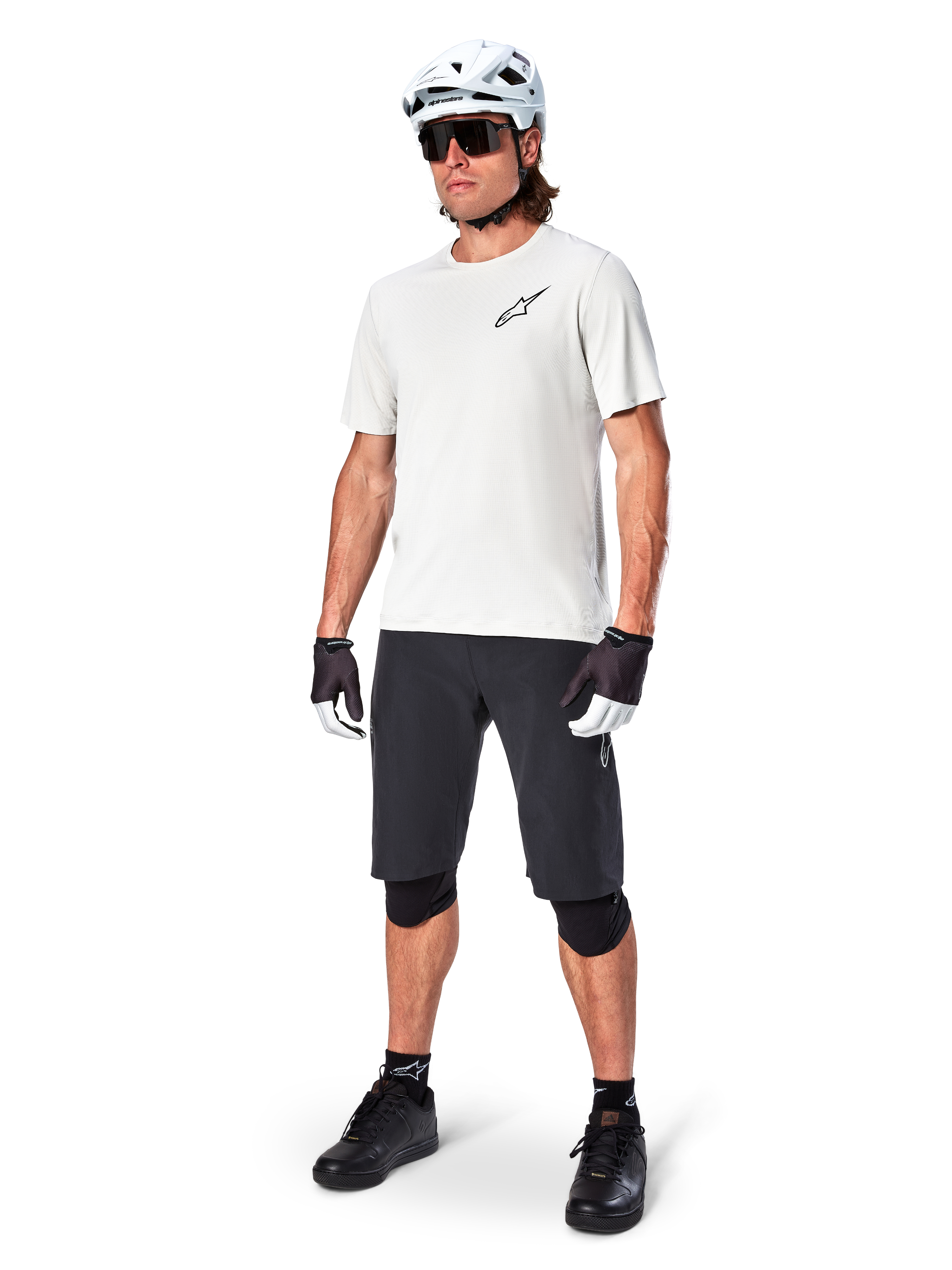 Short A-Aria Negro