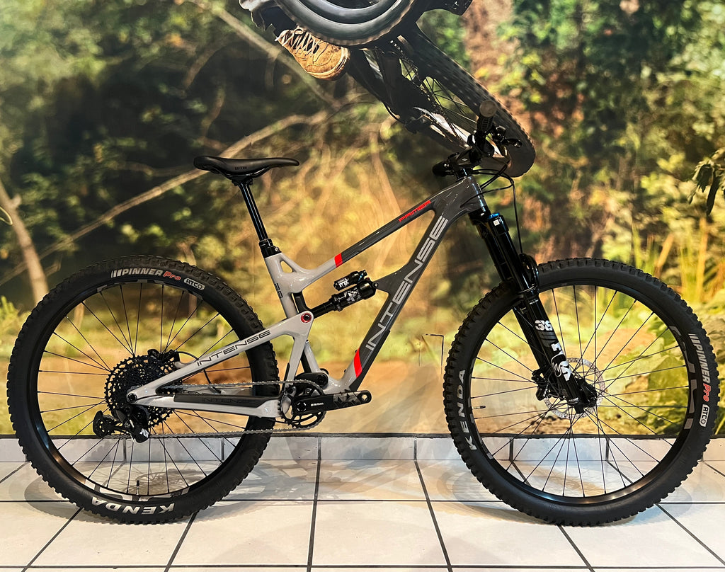 Bicicleta MTB Intense Primer 29 Grey EXPERT Talla M