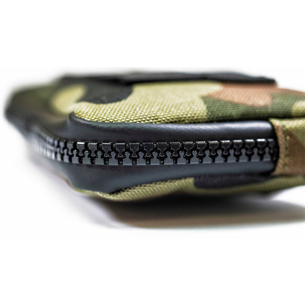 Muc-Off Estuche para Articulos Esenciales – Camuflaje