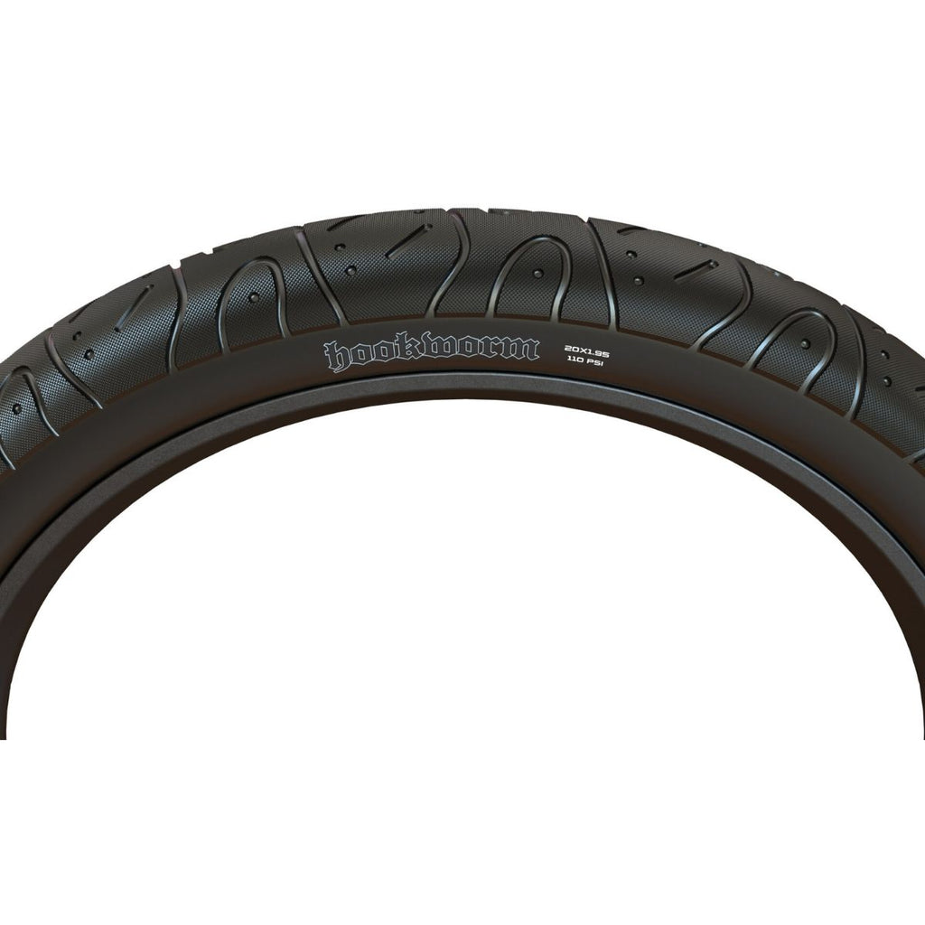 Llanta Maxxis Hookworm – 24×2.50 / Alambre / 60 TPI