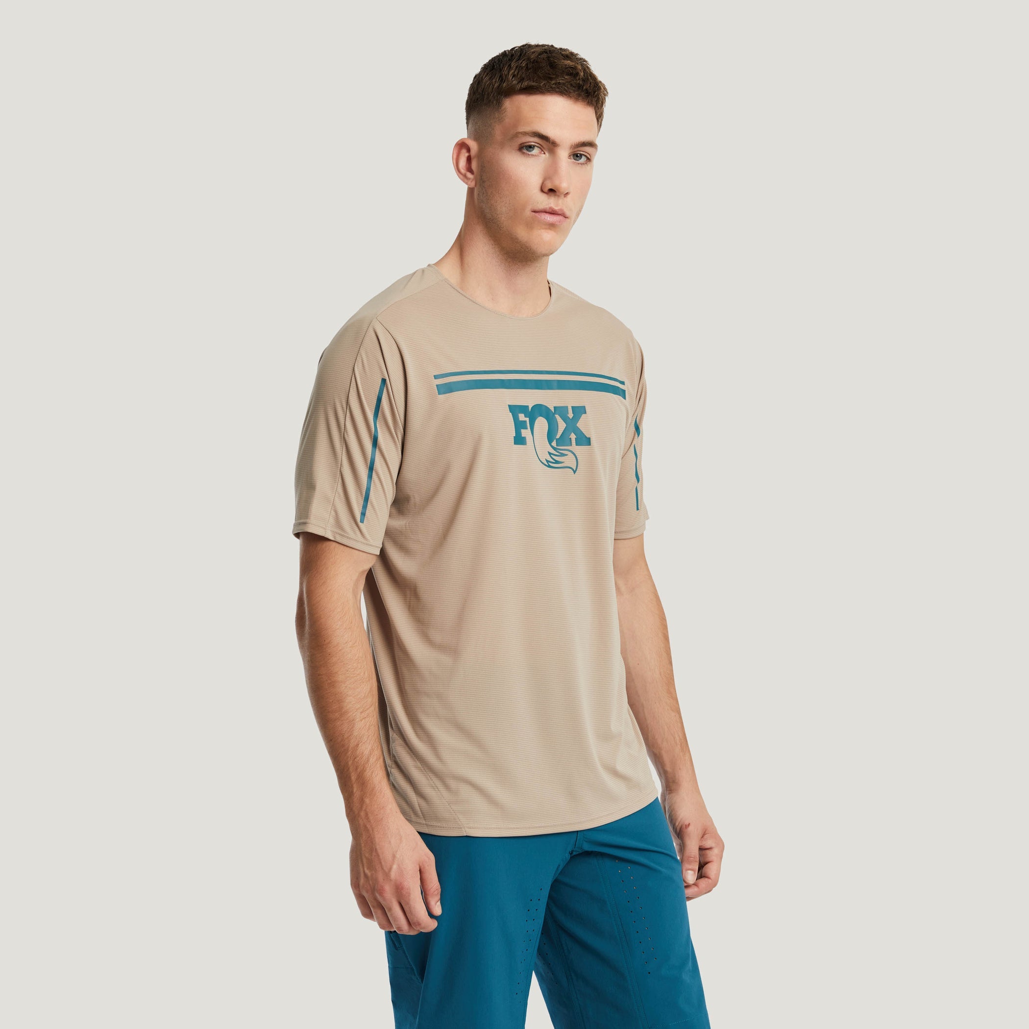 Jersey Hightail Fox Manga Corta