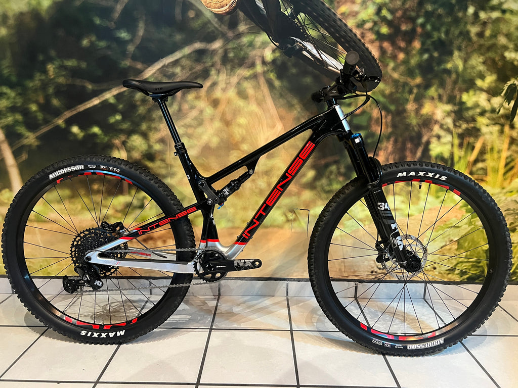 Bicicleta MTB Intense Sniper T Silver EXPERT Carbon 29" Talla M