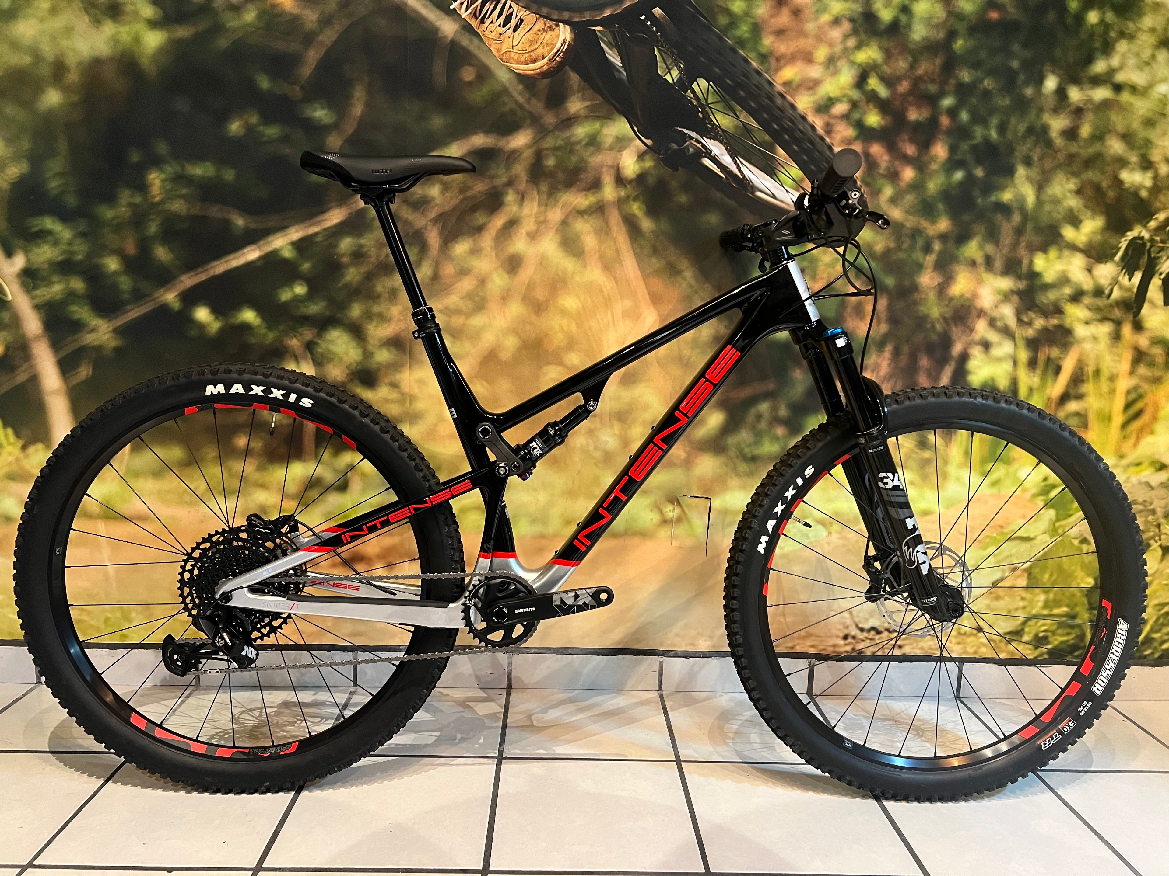 Bicicleta Intense Sniper T Silver/Black EXPERT 29" Talla L