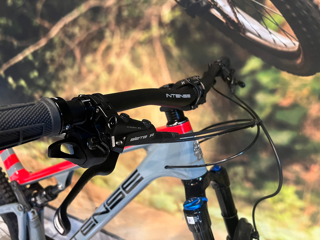 Bicicleta Intense Sniper T Gloss Black/Red EXPERT 29" Talla L