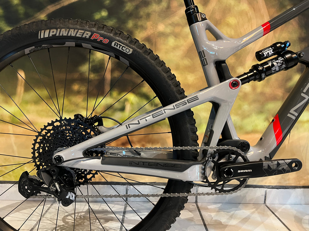 Bicicleta MTB Intense Primer 29 Grey EXPERT Talla M