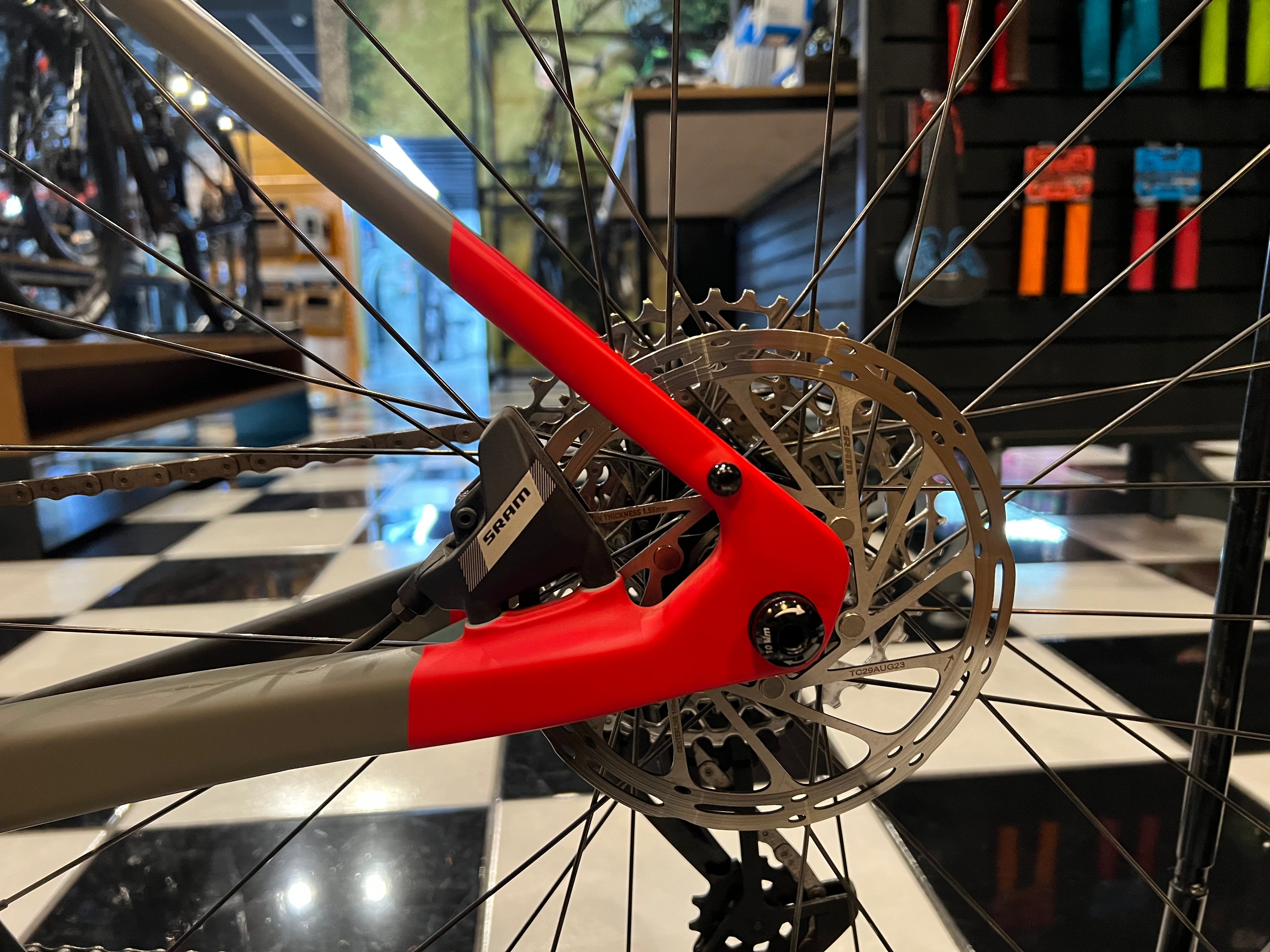 Bicicleta GRAVEL Intense 951 Monument Grey APEX X1 Full Carbon Talla M