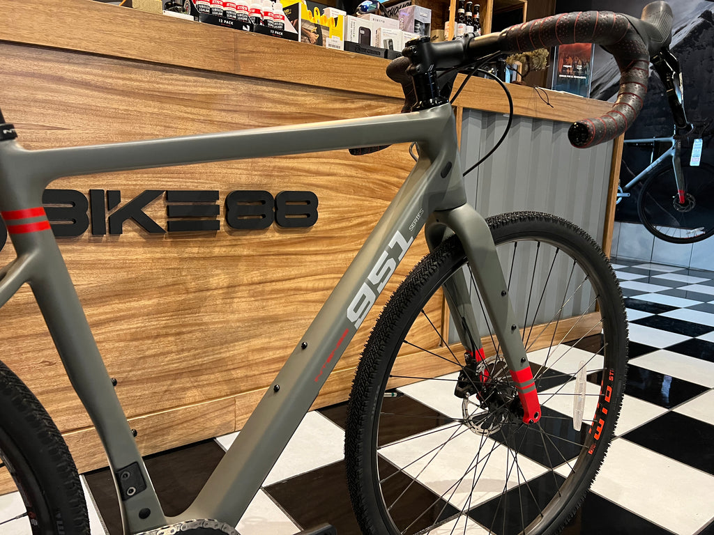 Bicicleta GRAVEL Intense 951 Monument Grey APEX X1 Full Carbon Talla M