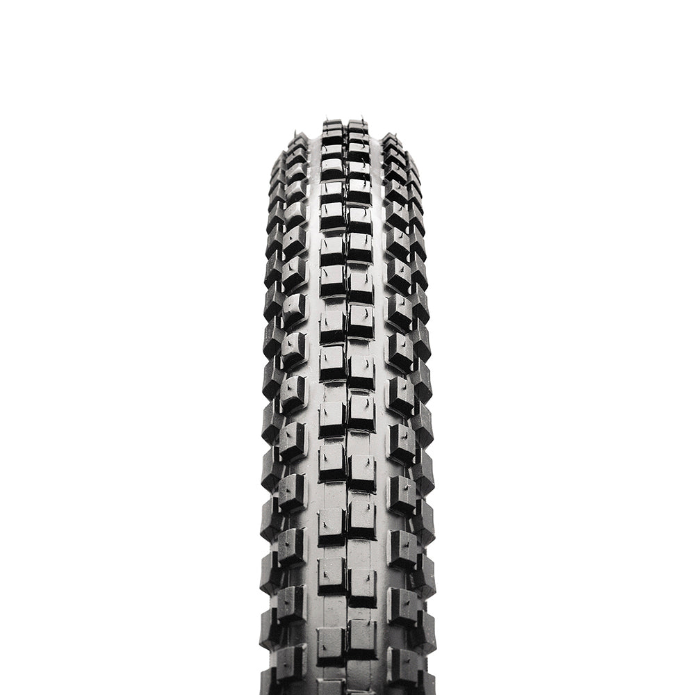Llantas Maxx Daddy – 20x2.00 / Alambre / Negro / 60 TPI