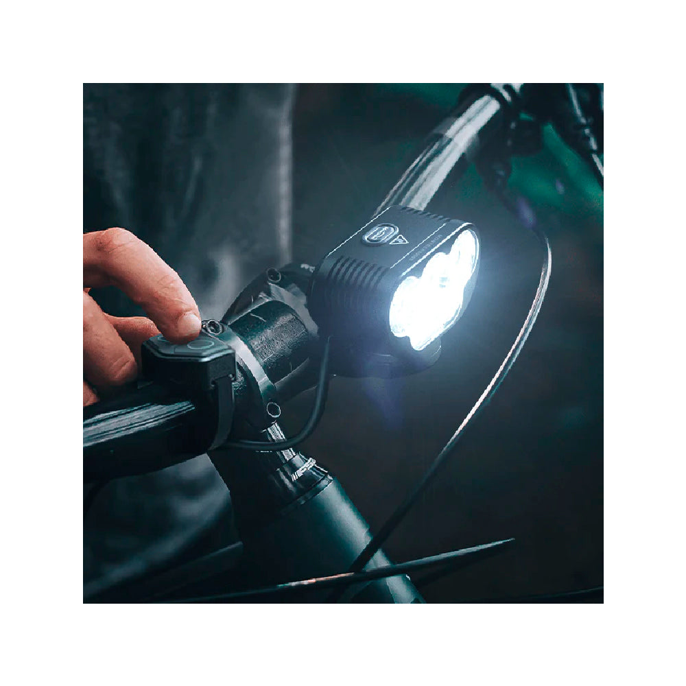 Lampara Magicshine Delantera – Monteer 8,000 Lm