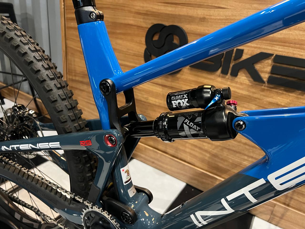 Bicicleta MTB Intense Primer 29 EXPERT Blue Carbon Talla L