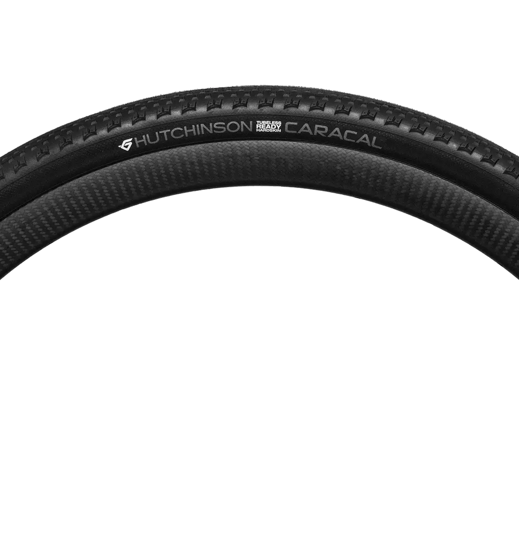 LLANTA HUTCHINSON CARACAL 700X45 TUBELESS READY NEGRA